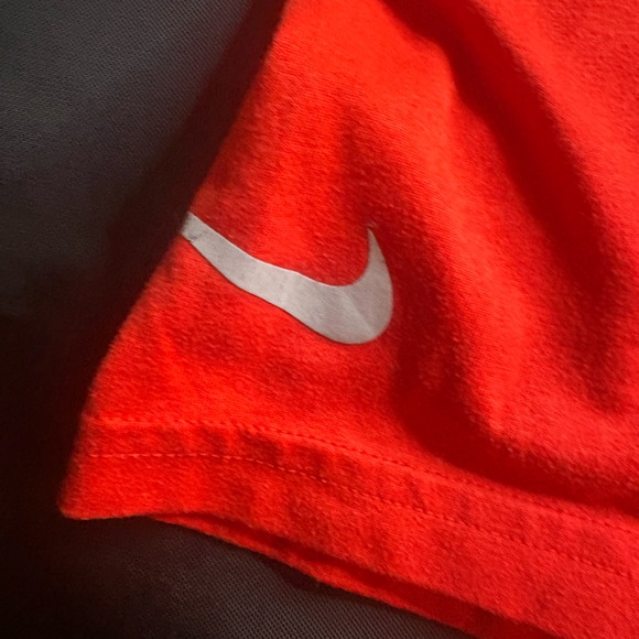Nike Dri-FIT Bright Red Top - Picture 3 of 6